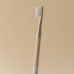 cepillo de dientes de bambu
